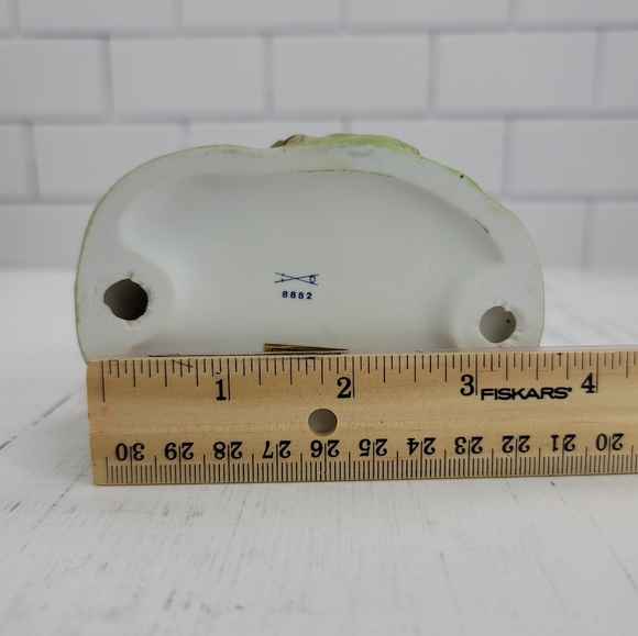 Vtg Porcelain Chipmunk And Turtle Figurine - Picture 12 of 13